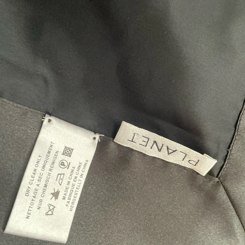 Embroidered black scarf shawl event wrap - Picture 4 of 8